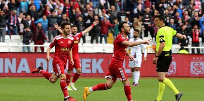 Sivasspor farklı kazandı