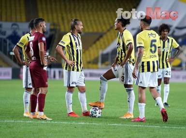 Son dakika transfer haberi: Fenerbahçe transfere doymuyor! Bir golcü daha