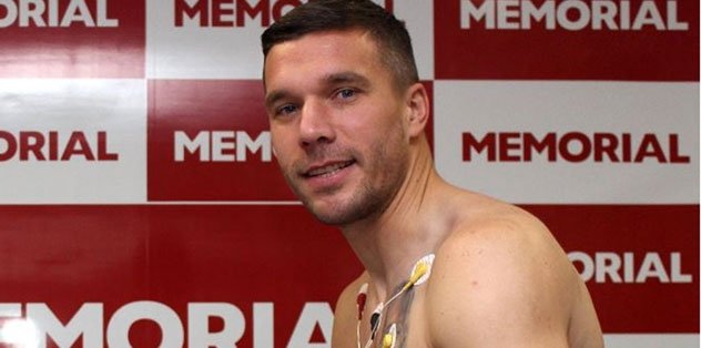 Lukas Podolski yağlı güreş yapacak! Rakibi...