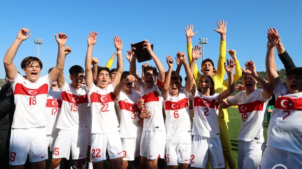 Türkiye 2-0 Çekya (MAÇ SONUCU ÖZET) Milliler Ege Kupası'nda şampiyon!