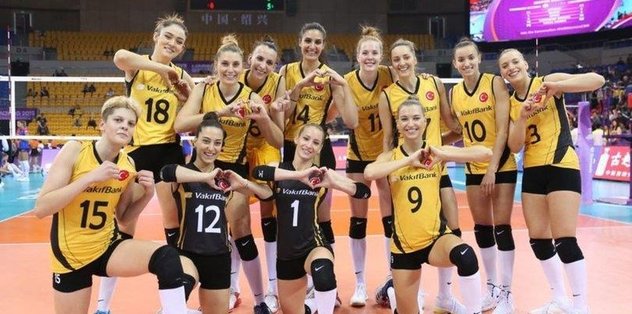 Surpriz Kutlama Son Dakika Voleybol Haberleri Fotomac