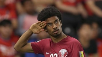 Katarlı futbolcudan asker selamı