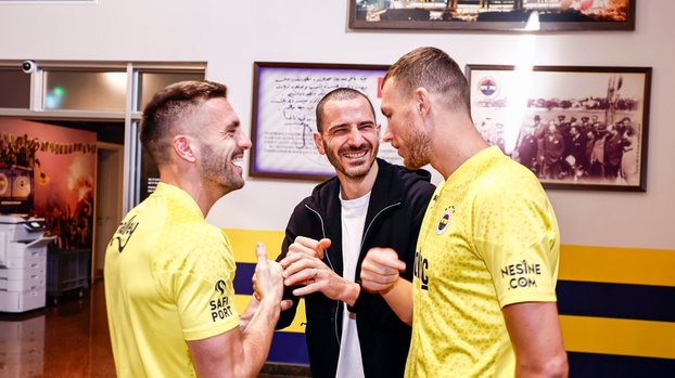 FENERBAHÇE HABERLERİ - Leonardo Bonucci takım arkadaşlarıyla buluştu
