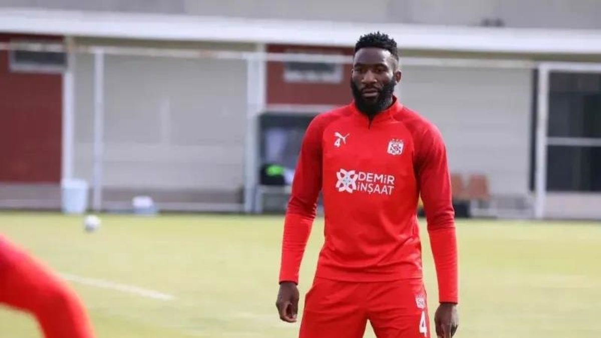 Kocaelispor Appindangoye'i transfer etti!