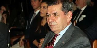 Gözyaşları içine aktı