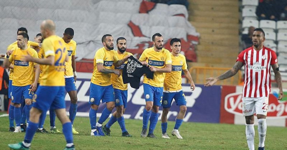 Antalyaspor 2 2 Mke Ankaragucu Mac Sonucu Son Dakika Super Lig Haberleri Fotomac