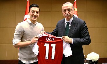 Mesut Özil: Birçok ırkçı saldırıya maruz kaldım