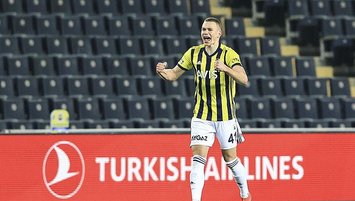 Buruk Fenerbahçeli eski yıldızı istedi!