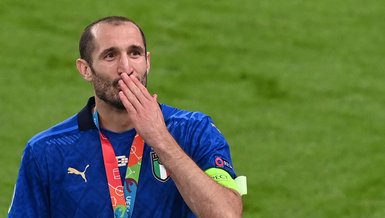 Juventus'un efsane futbolcusu Giorgio Chiellini emekli olduğunu açıklandı