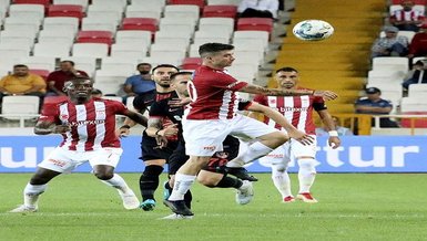 Sivasspor Adana Demir'e konuk oluyor