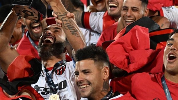Küme düşen Atletico Patronato Arjantin'de kupa kazandı! - Son dakika Futbol Haberleri