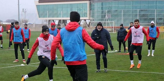 Kayserispor'da Kasımpaşa mesaisi sürüyor