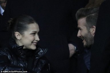 Ünlü model Beckham’ın aklını aldı!