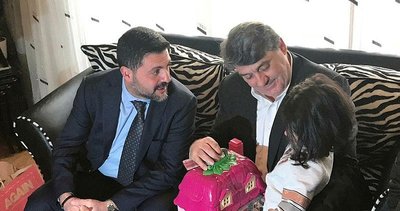 Beşiktaşlı yöneticiler, Mehmet Tutulkan'ın evine taziye ziyaretinde bulundu
