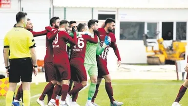 Lider Hatay kayıpsız