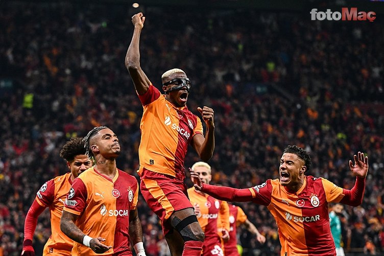 Dünya devlerinden İstanbul'a Osimhen çıkarması! Liverpool maçında izlediler