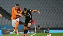 Levent’ten 4 yıllık imza