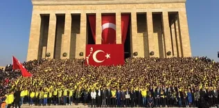 Fenerbahçeliler Anıtkabir’de