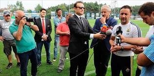 Güzel bir gösteri sunmak istiyoruz