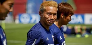 Nagatomo için Cavanda ve Carole bekleniyor