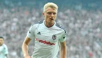 Beck: Kalbim siyah-beyaz!