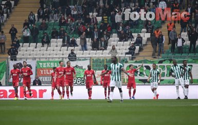 Bursaspor - Sivasspor maçından kareler