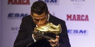 Altın ayakkabı Ronaldo'nun