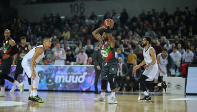 Pınar Karşıyaka'da 4 oyuncu milli takımlara çağrıldı