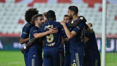 Fenerbahçe sosyal medyada zirvede! Dev kulüpleri geride bıraktı