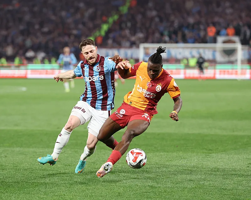 Trabzonspor-Galatasaray maçı CANLI! Dev derbi ne zaman, saat kaçta, hangi kanalda? - 1