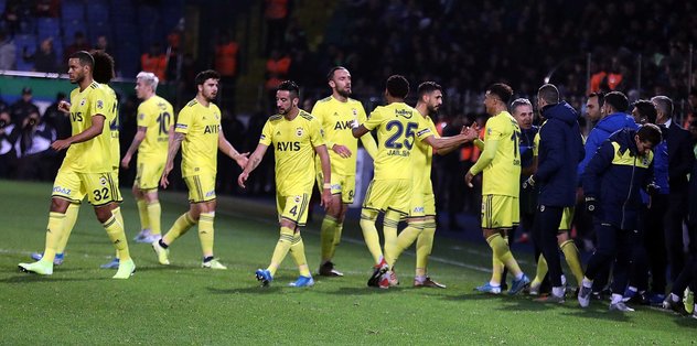 Fenerbahçe formasını hak etmeyen oyuncular var
