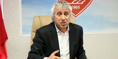 Samsunspor Teknik Direktörü Besim Durmuş özür dileyerek istifa etti