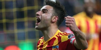 Deniz Türüç 2020'ye kadar Kayserispor'da