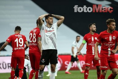 Spor yazarları Beşiktaş-Antalyaspor maçını değerlendirdi