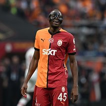 Osimhen’den 5. yıldız paylaşımı!