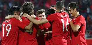 Zeki çelik ve güçlü