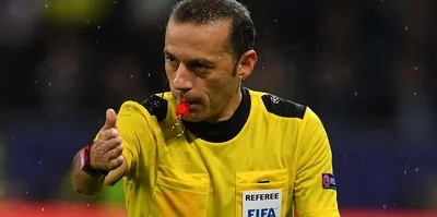 UEFA'dan Cüneyt Çakır'a yine bir dev maç