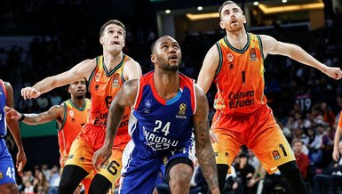 Anadolu Efes son topta yıkıldı