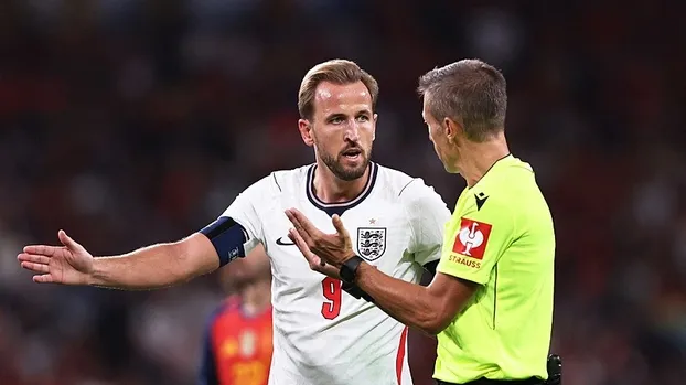 Harry Kane penaltıdan yararlanamadı, çift vuruş ihlali yaptı