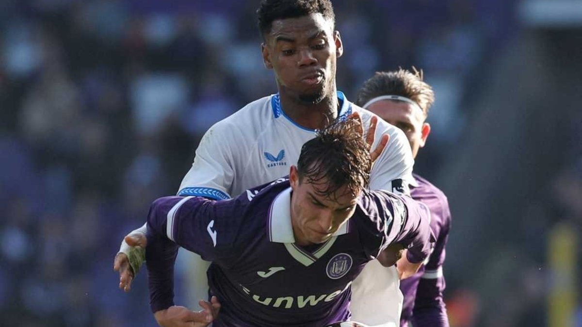 Galatasaray'dan orta saha bombası! Okan Buruk o ismi çok istiyor