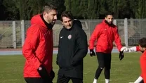 Şenol Can kalıyor Vefa’yı istiyoruz