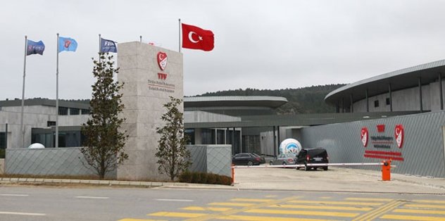 Pfdk Dan Galatasaray A Para Cezasi Son Dakika Galatasaray Haberleri Fotomac