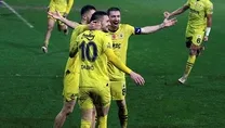 Dışarıda coşuyor
