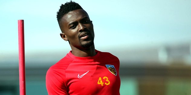 Beşiktaş Fenerbahçe ve Galatasaray istiyordu! Bernard Mensah için teklif...