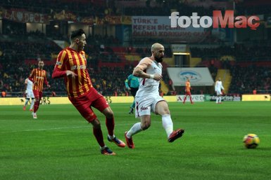 Galatasaraylı eski isimden flaş itiraf! Hastaneye zor yetiştirdiler