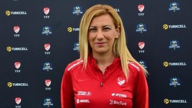 A Milli Kadın Futbol Takımı Teknik Direktörü Kıragası: Takımımla bir kez daha gurur duydum