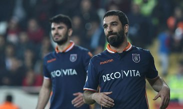 Lider Başakşehir'in konuğu Bursaspor