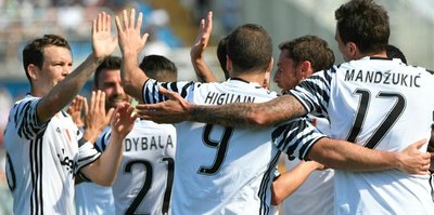 Higuain attı Juventus kazandı