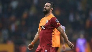 Arda Turan kulübeye geçiyor