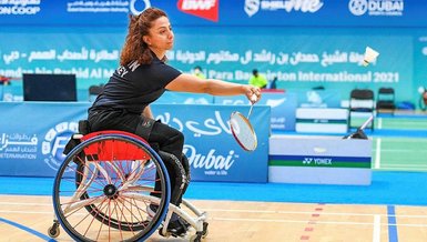 Milli sporcu Emine Seçkin'den Para Badminton Turnuvası'nda 2 madalya